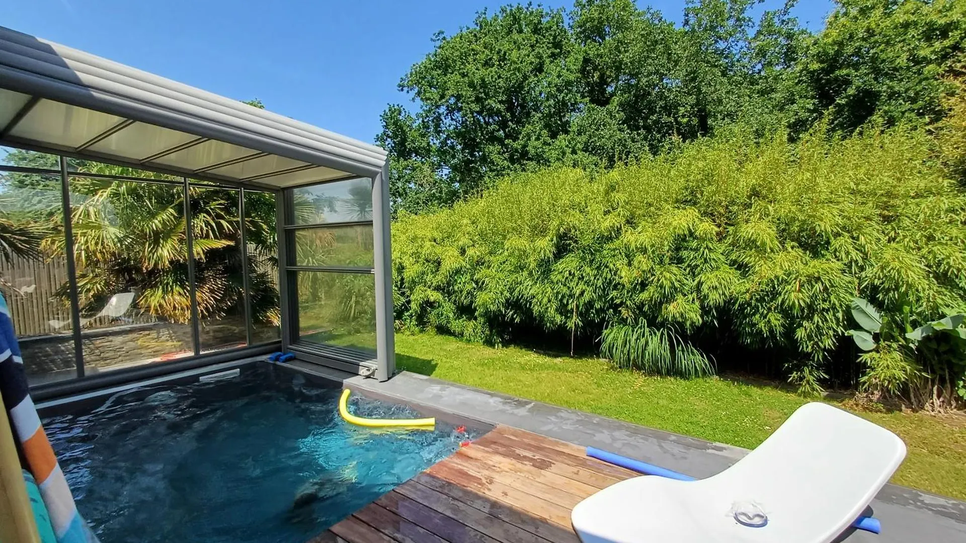 Magnifique Maison Contemporaine Piscine Chauffee كروزون